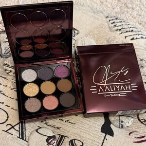 MAC Cosmetics Aaliyah Eyeshadow Palette - Gold, Purple, Brown